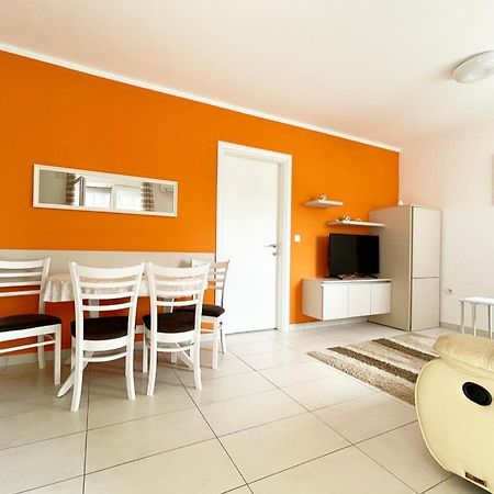 Royal Apartment Pula Luaran gambar