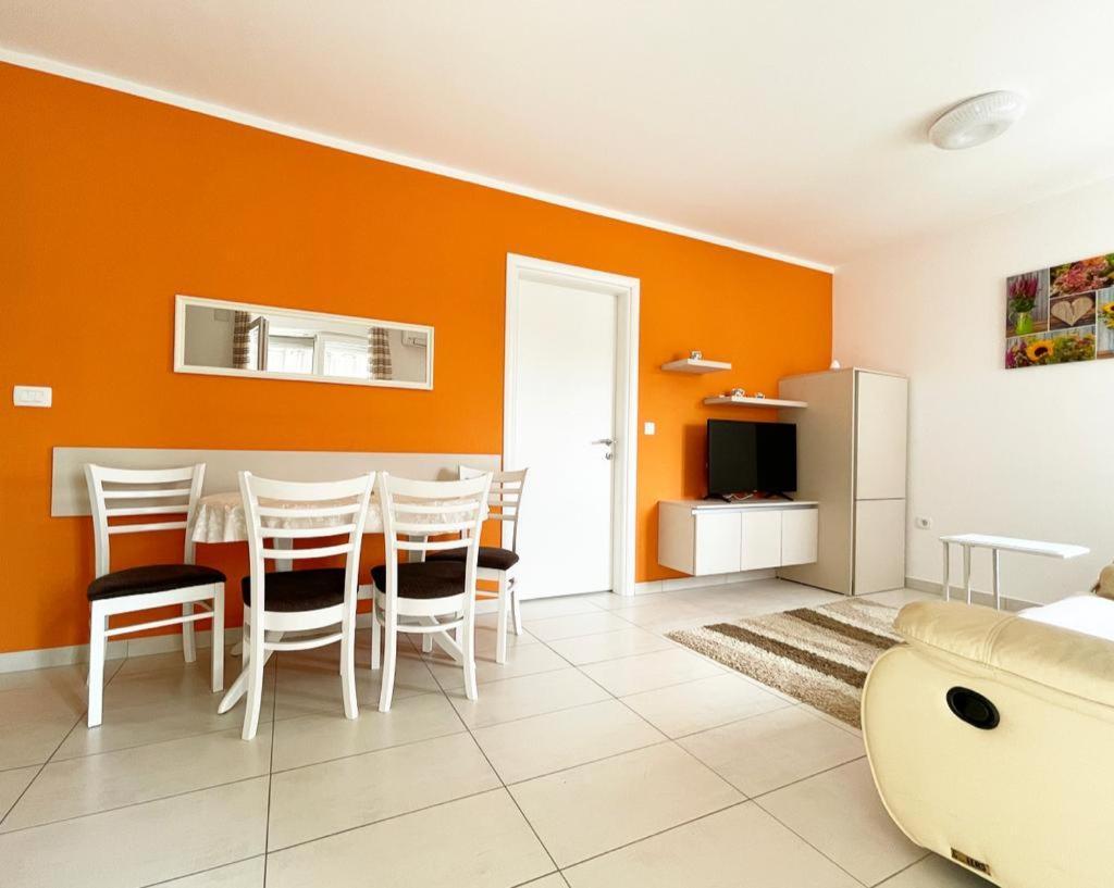 Royal Apartment Pula Luaran gambar